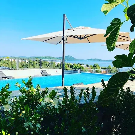 Camp Panorama With Pool 3*