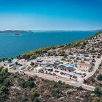 Camp Panorama With Pool Parque de Campismo Drage