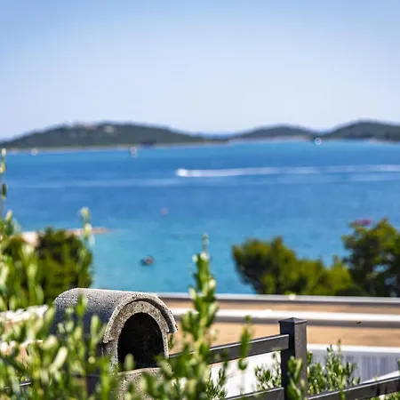 Camp Panorama With Pool 德拉格