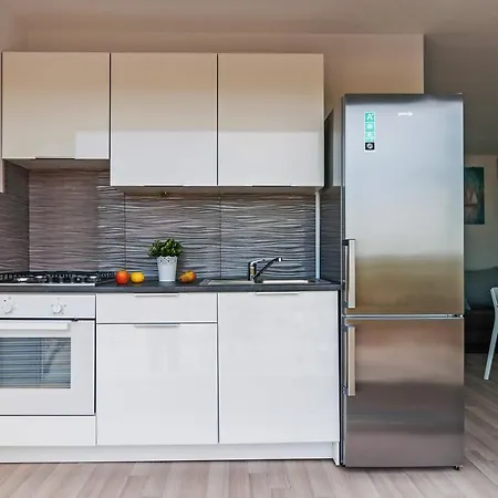 Kamp Camp Panorama With Pool Drage