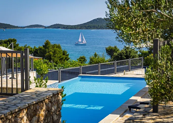 Camp Panorama With Pool Camping